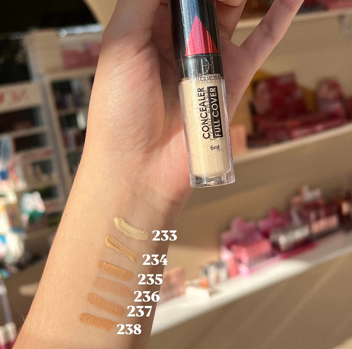 CORRECTOR D’HERMOSA DUPE L’ORÉAL