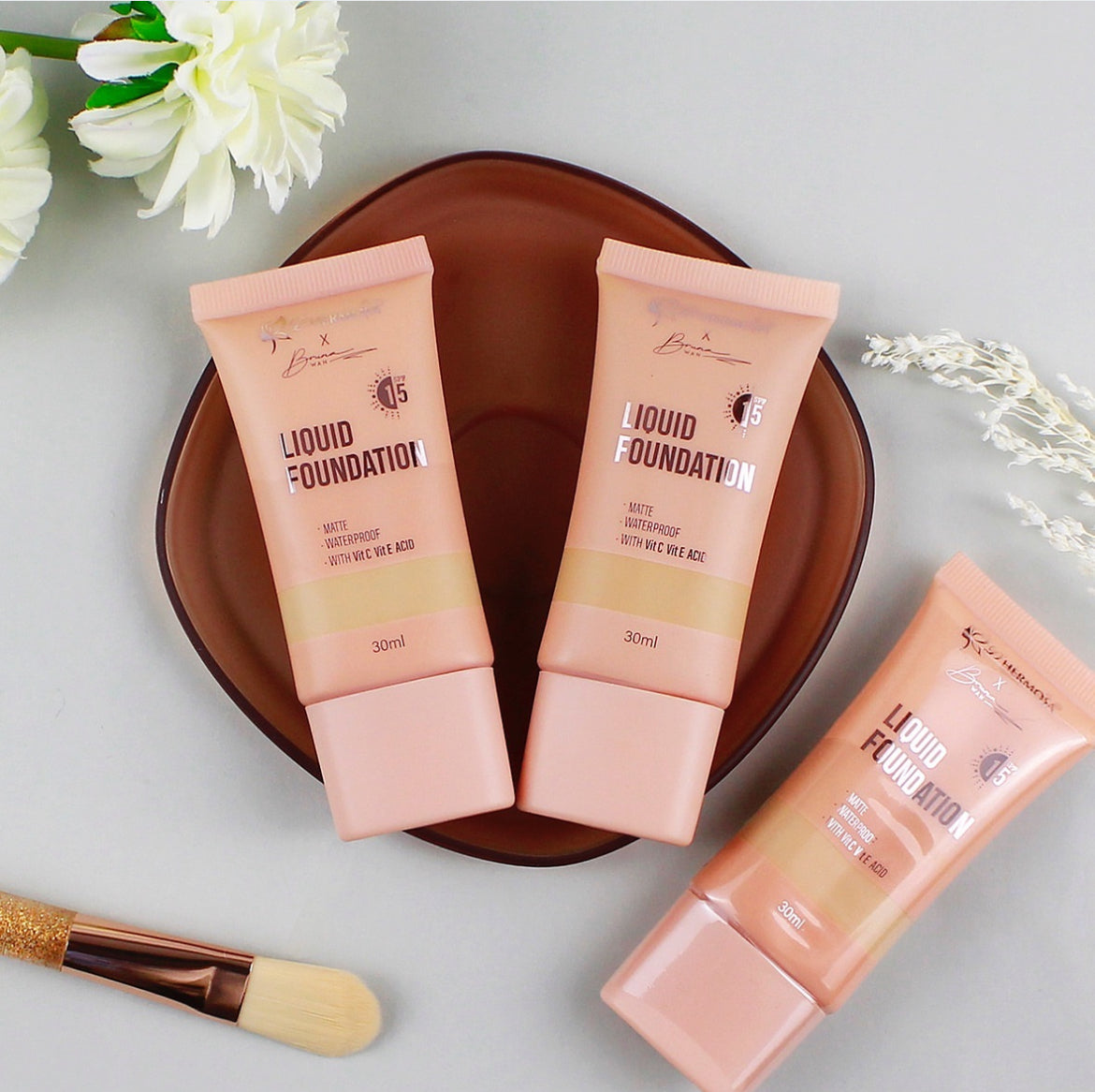 Base Liquida D’Hermosa x Bruna Wan
