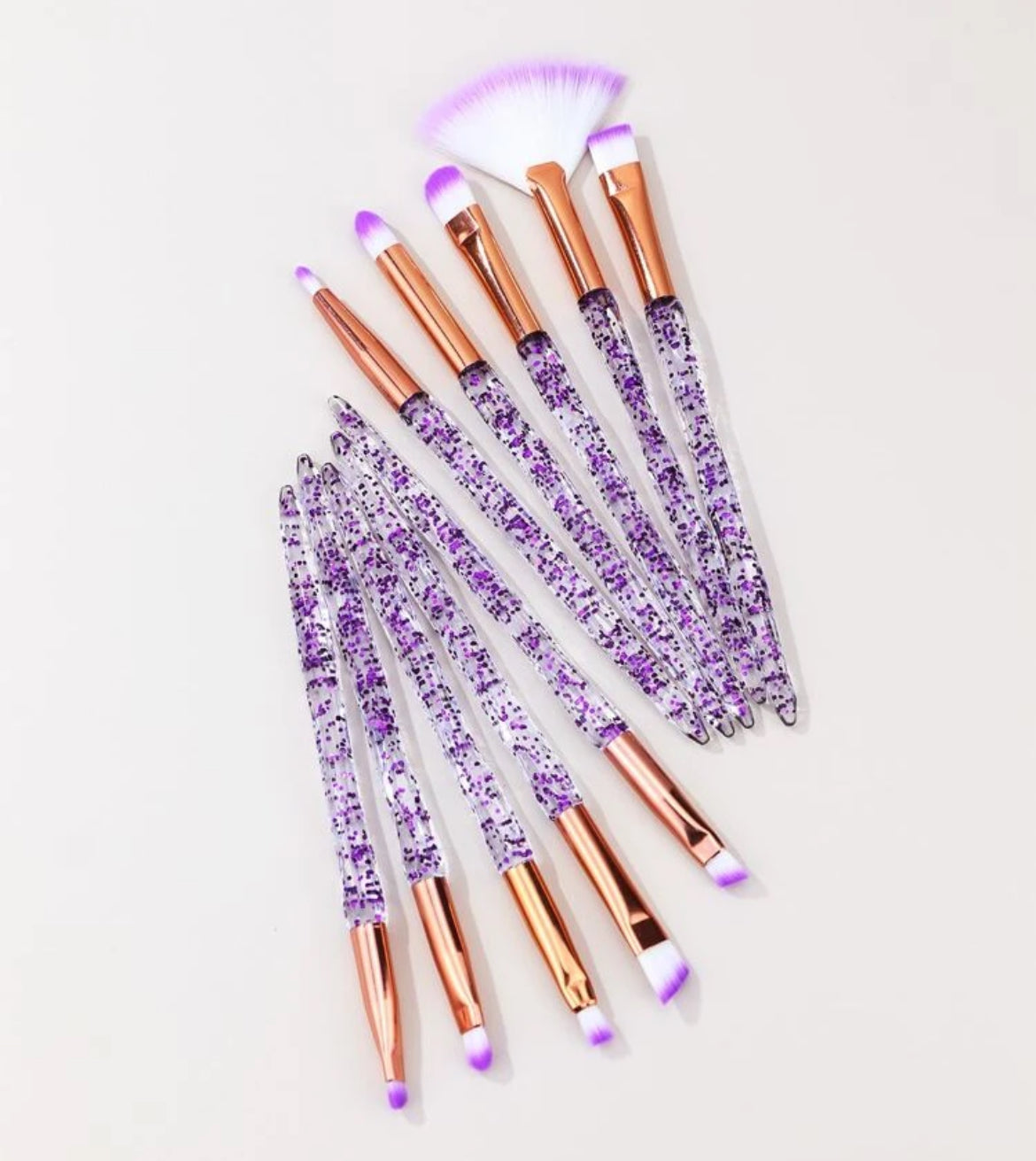 SET DE BROCHAS PARA OJOS VIOLETA